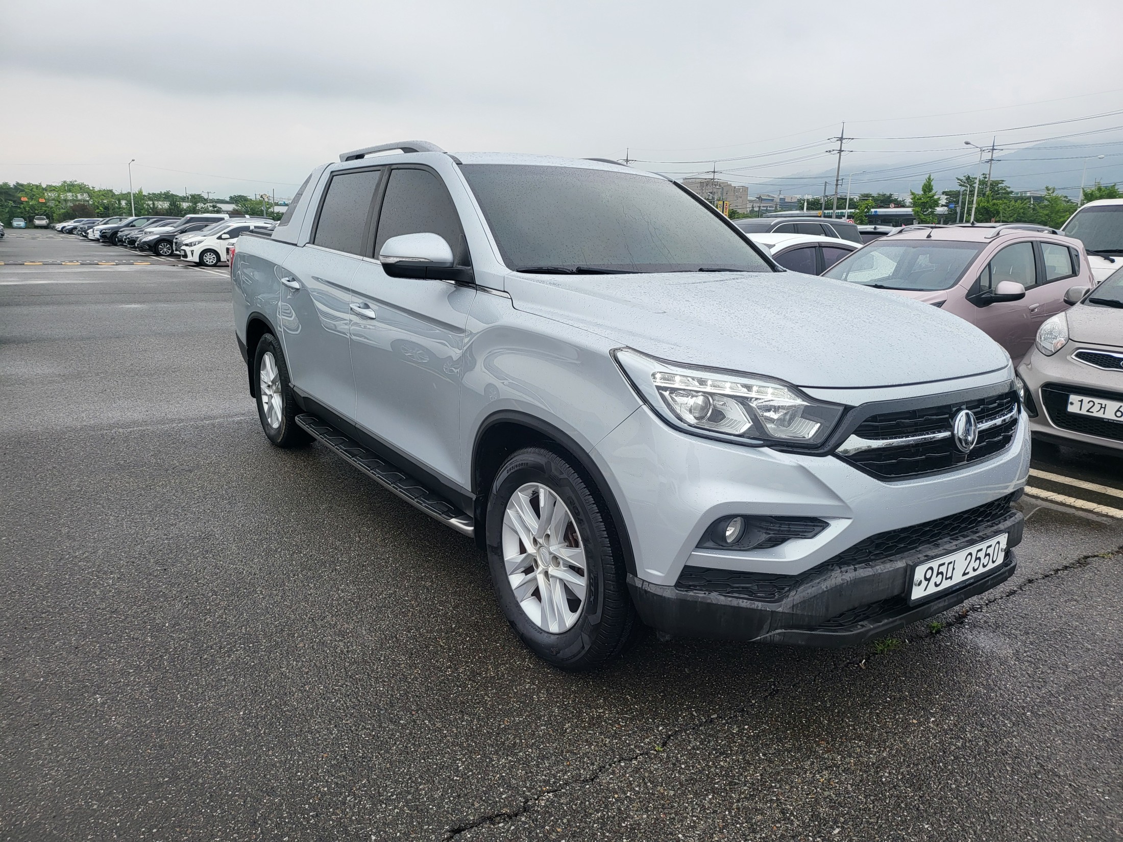 SSANGYONG REXTON photo 3