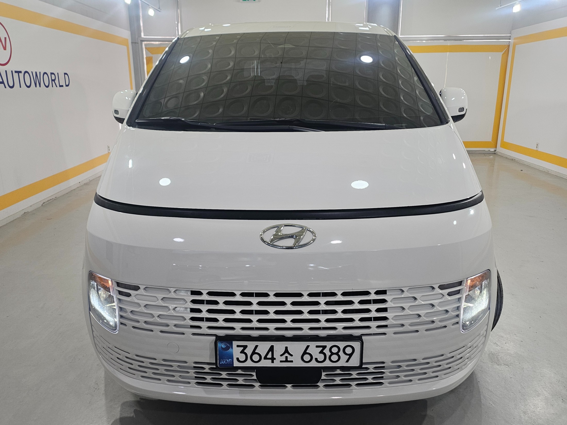 2011 Mazda Bongo Van