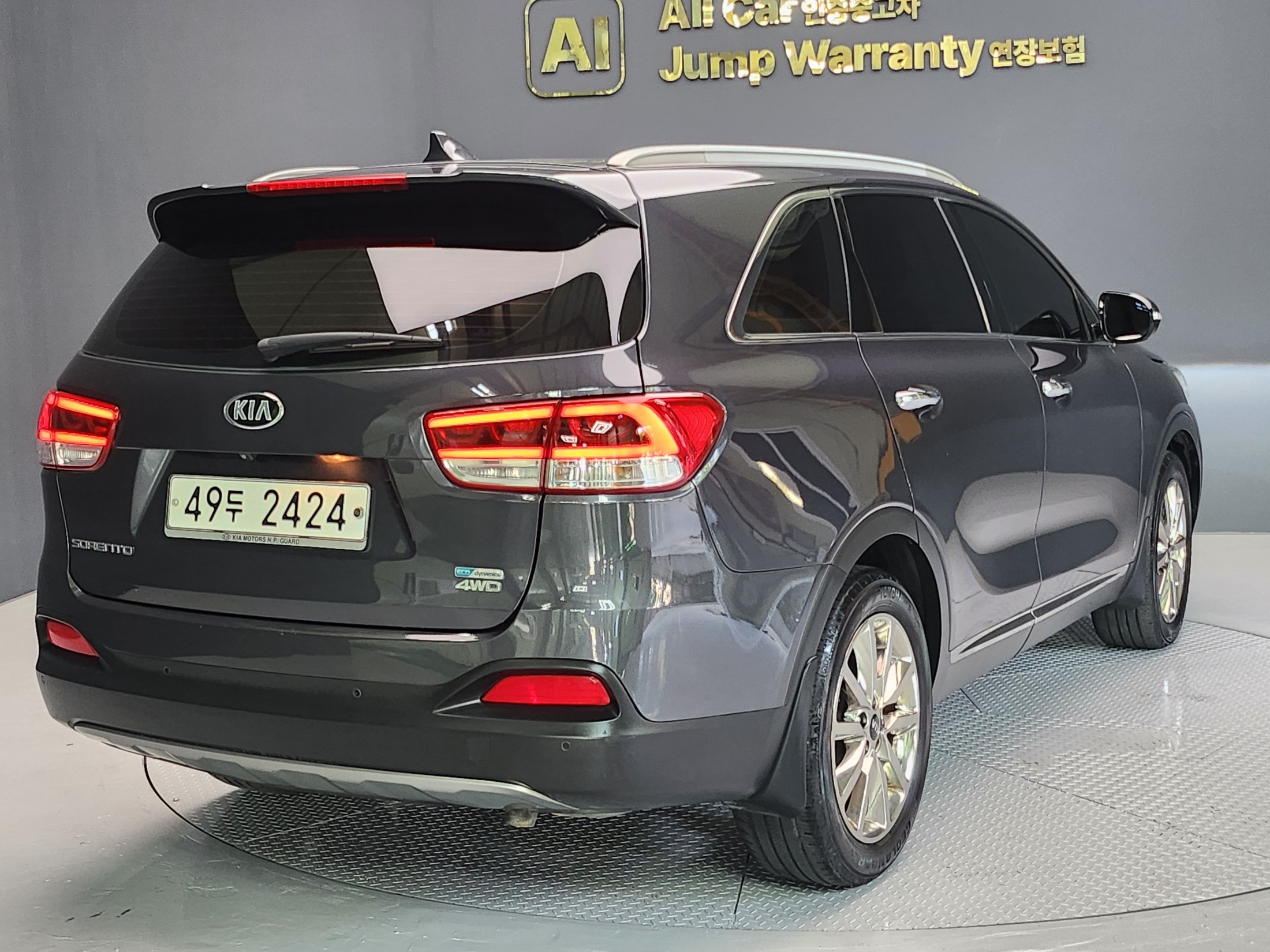 KIA SORENTO photo 2