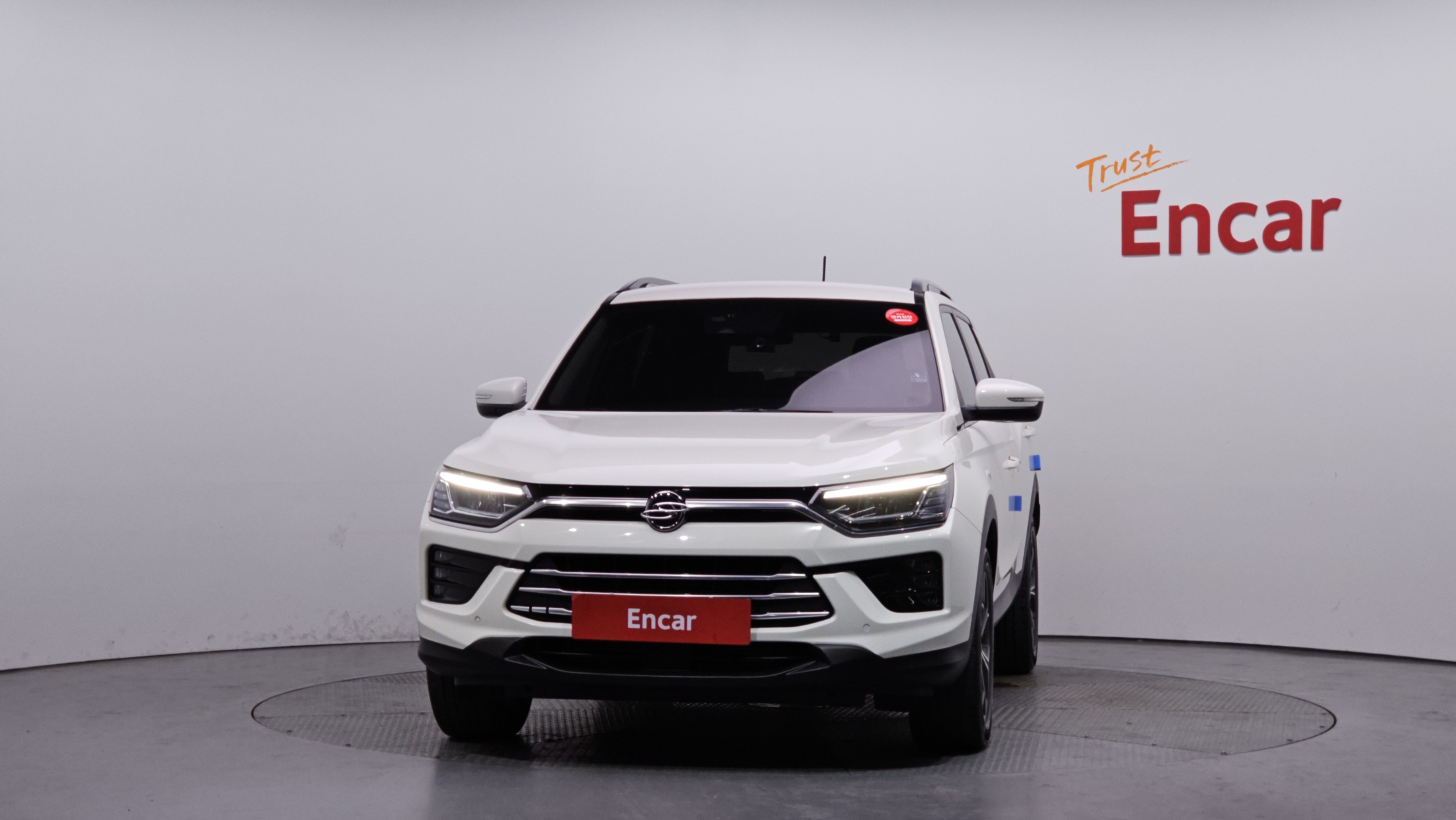 SSANGYONG KORANDO photo 3