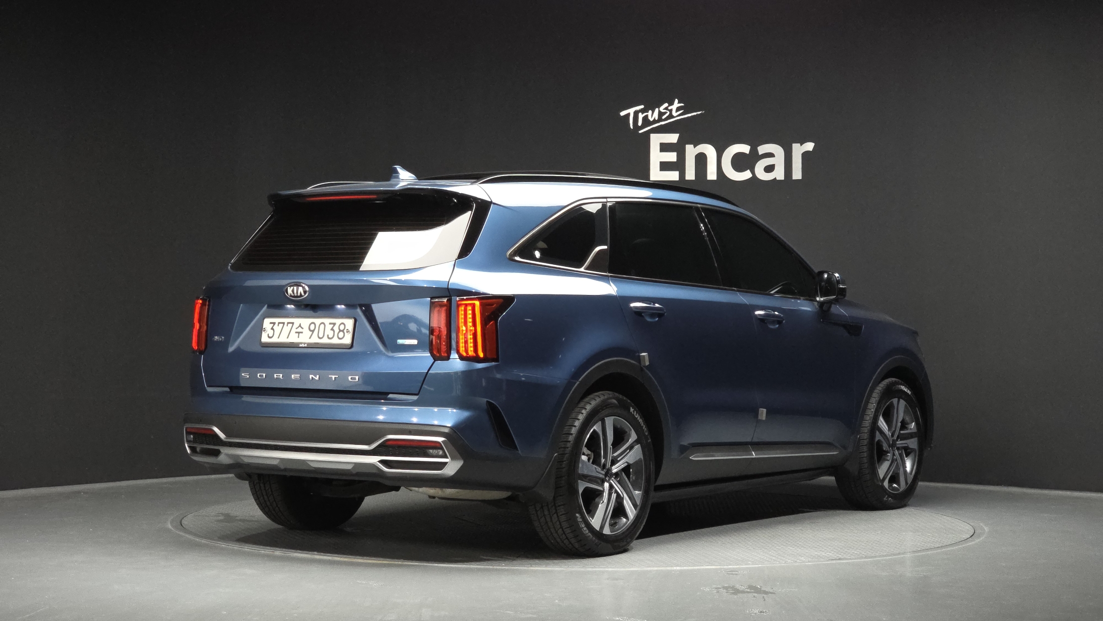 KIA SORENTO photo 2