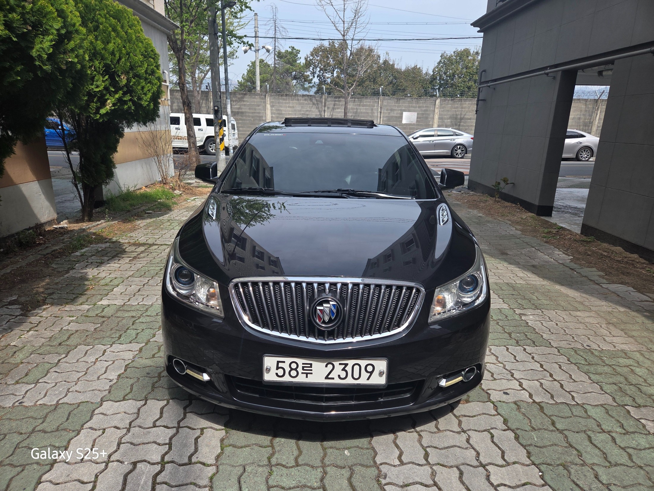 CHEVROLET ALPHEON photo 2