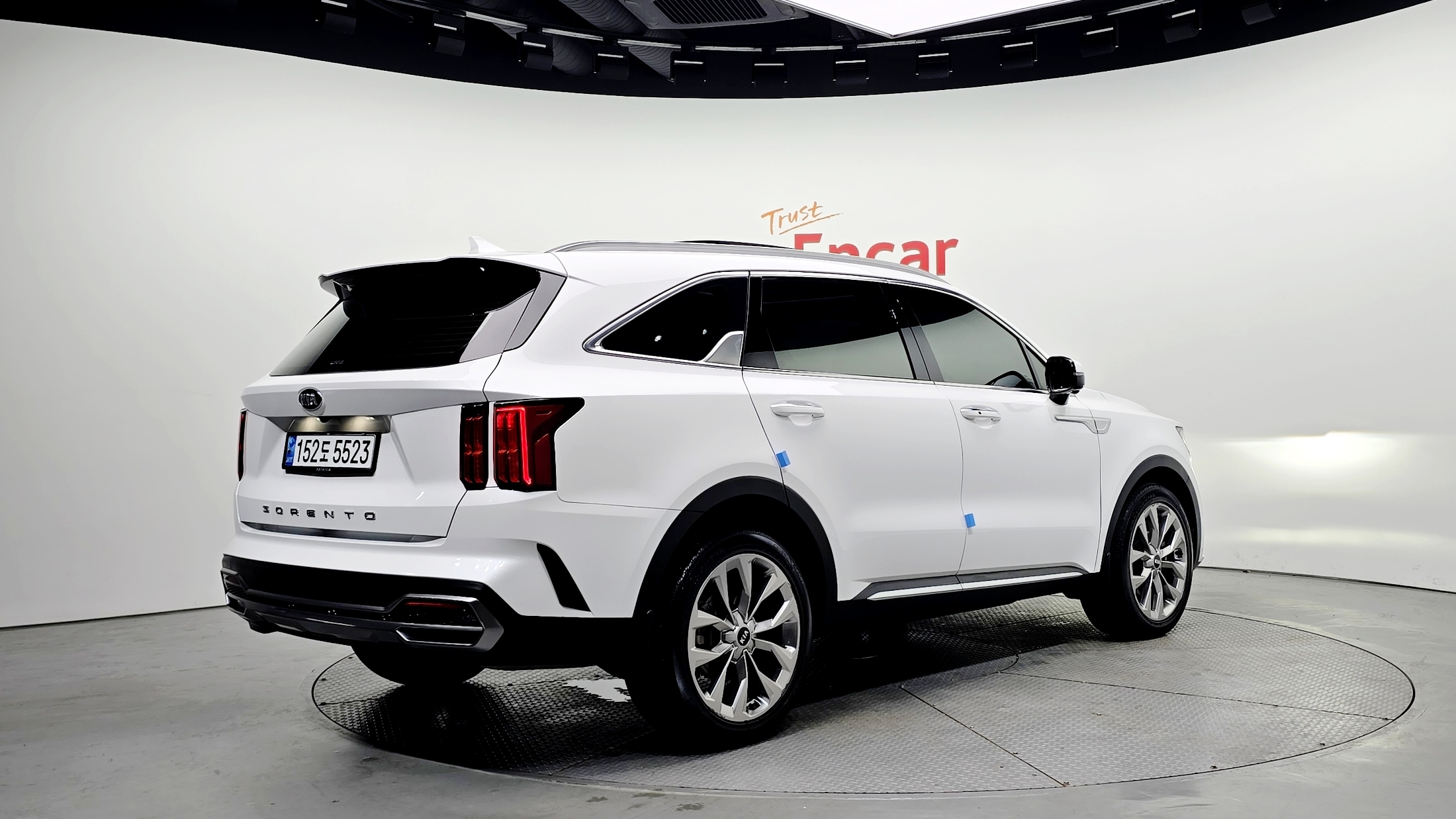 KIA SORENTO photo 2