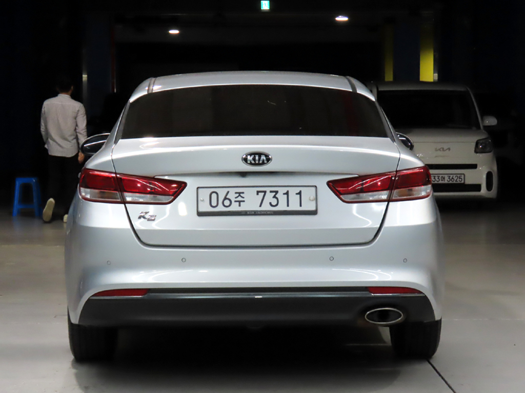 KIA K5 photo 3
