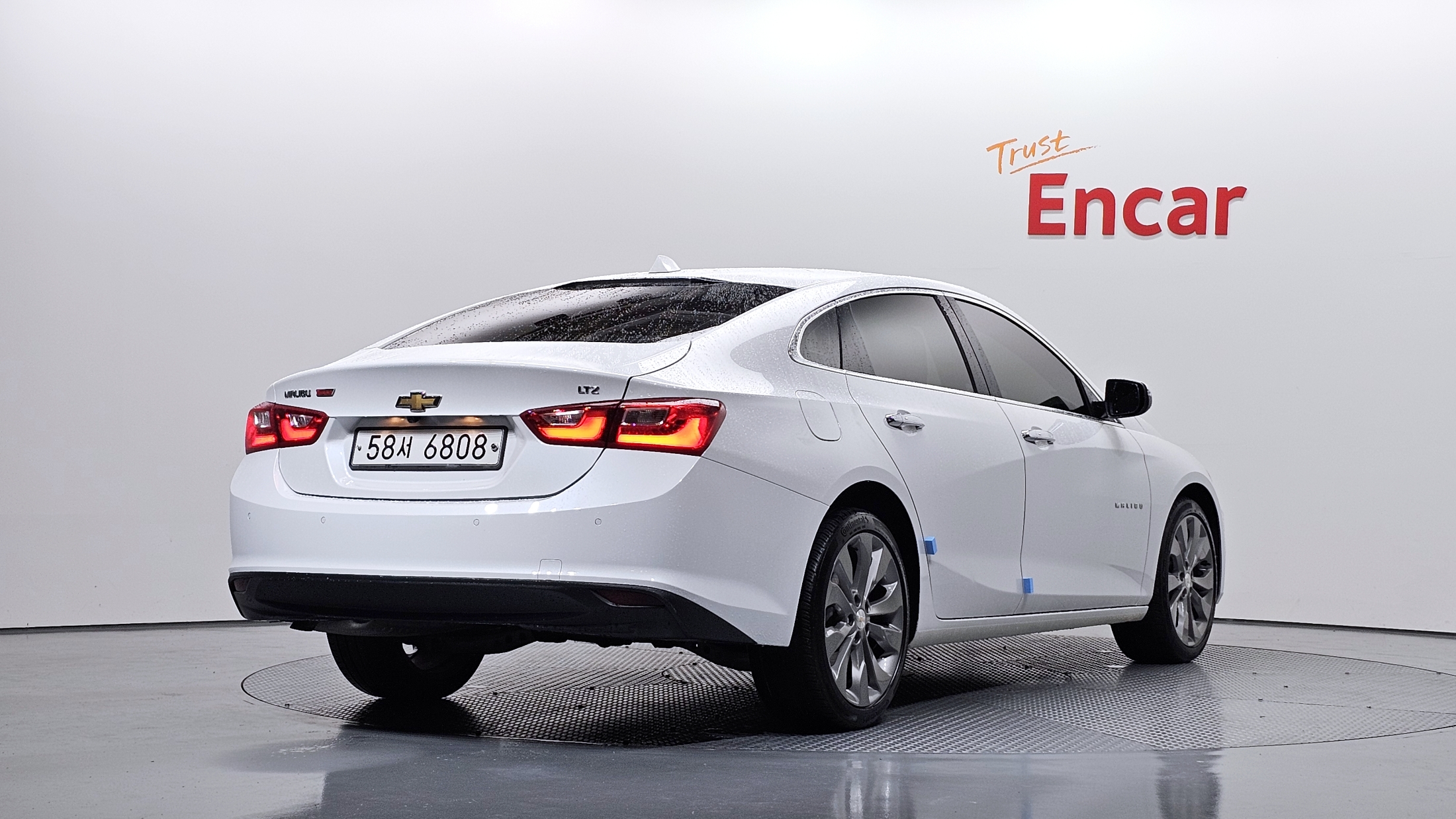 CHEVROLET MALIBU photo 2