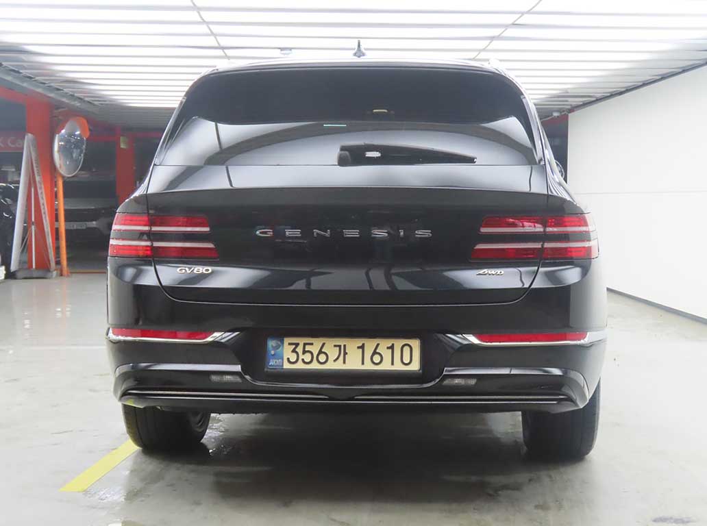 Mazda Bongo rear view