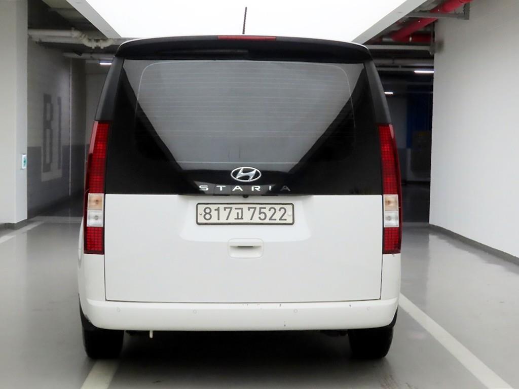 Mazda Bongo rear view