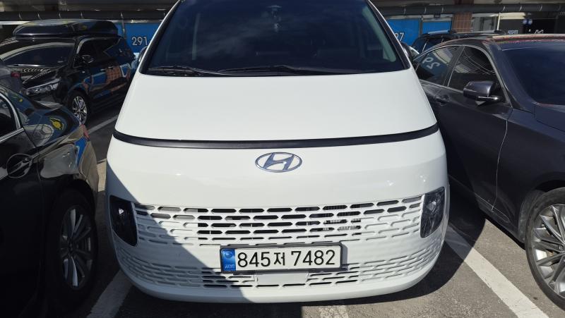 2011 Mazda Bongo Van
