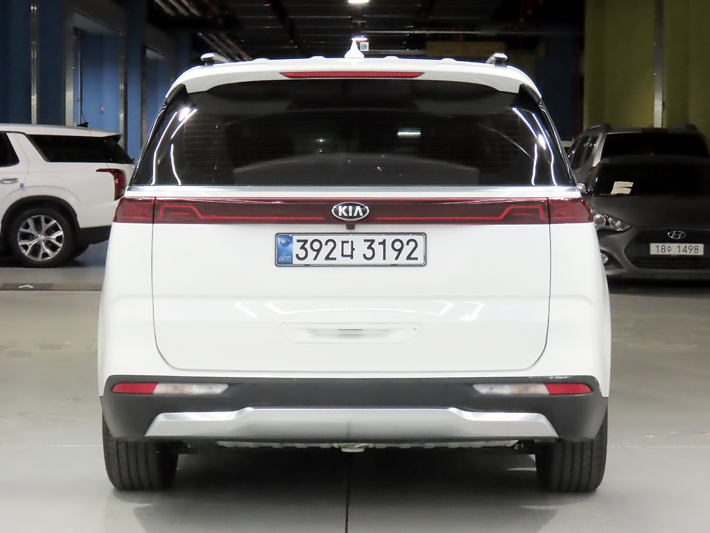 Mazda Bongo rear view