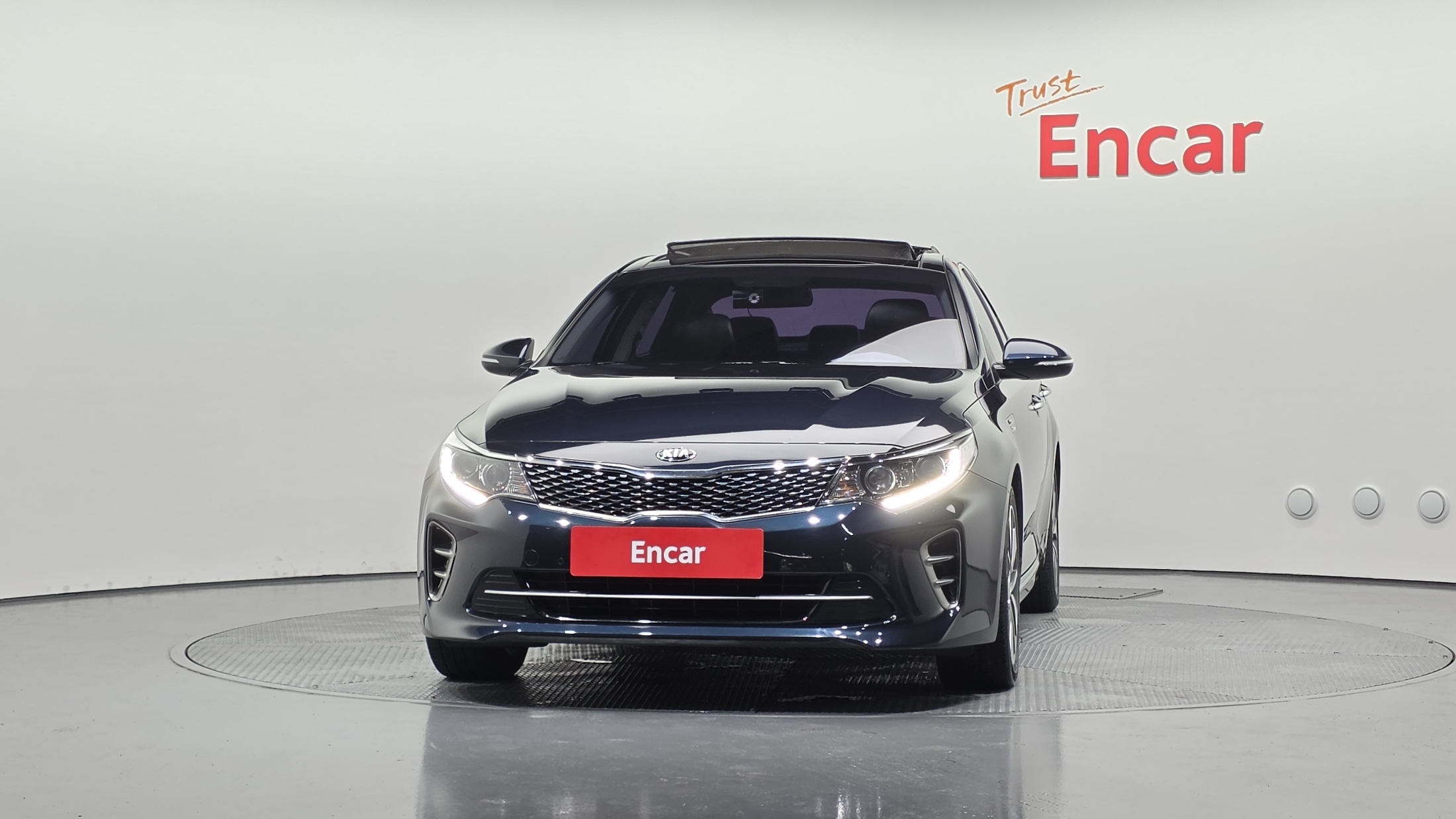 KIA K5 photo 3