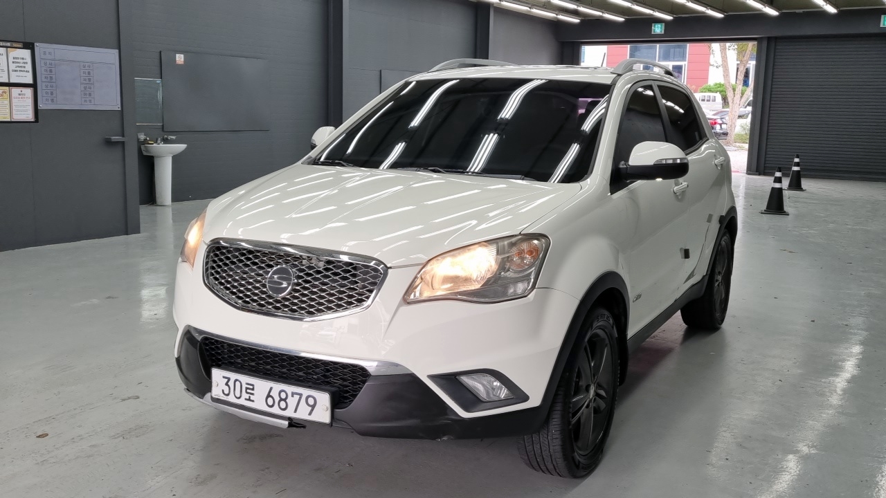 SSANGYONG KORANDO 2013