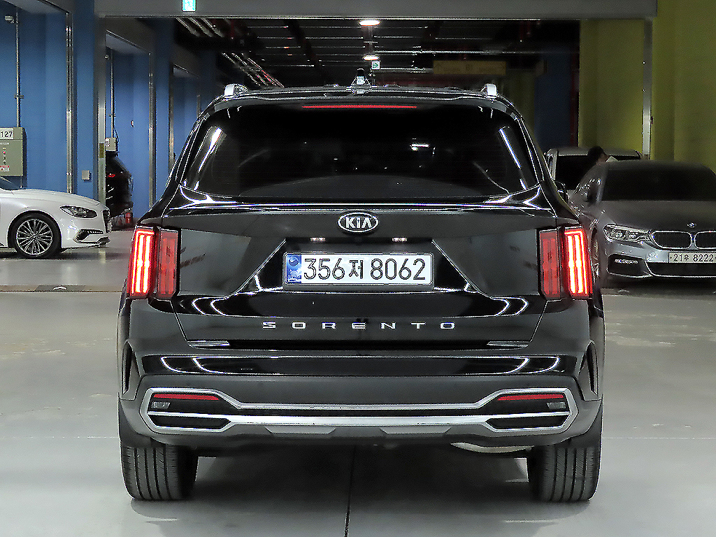 KIA SORENTO photo 3
