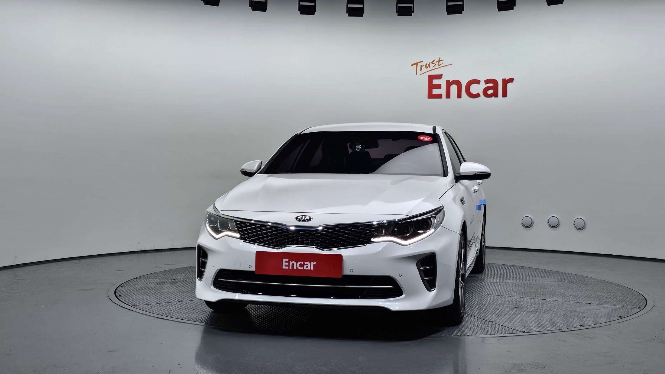 KIA K5 photo 3