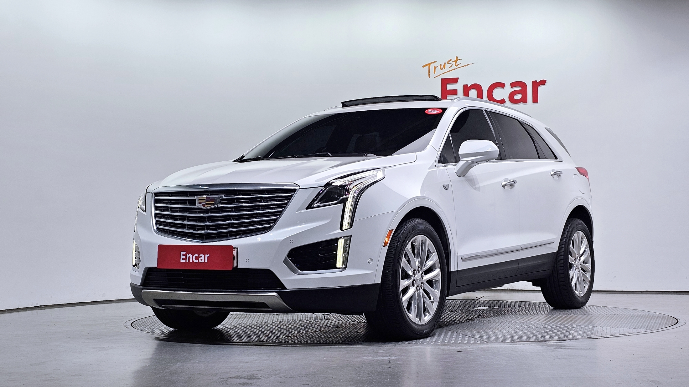 CADILLAC XT5