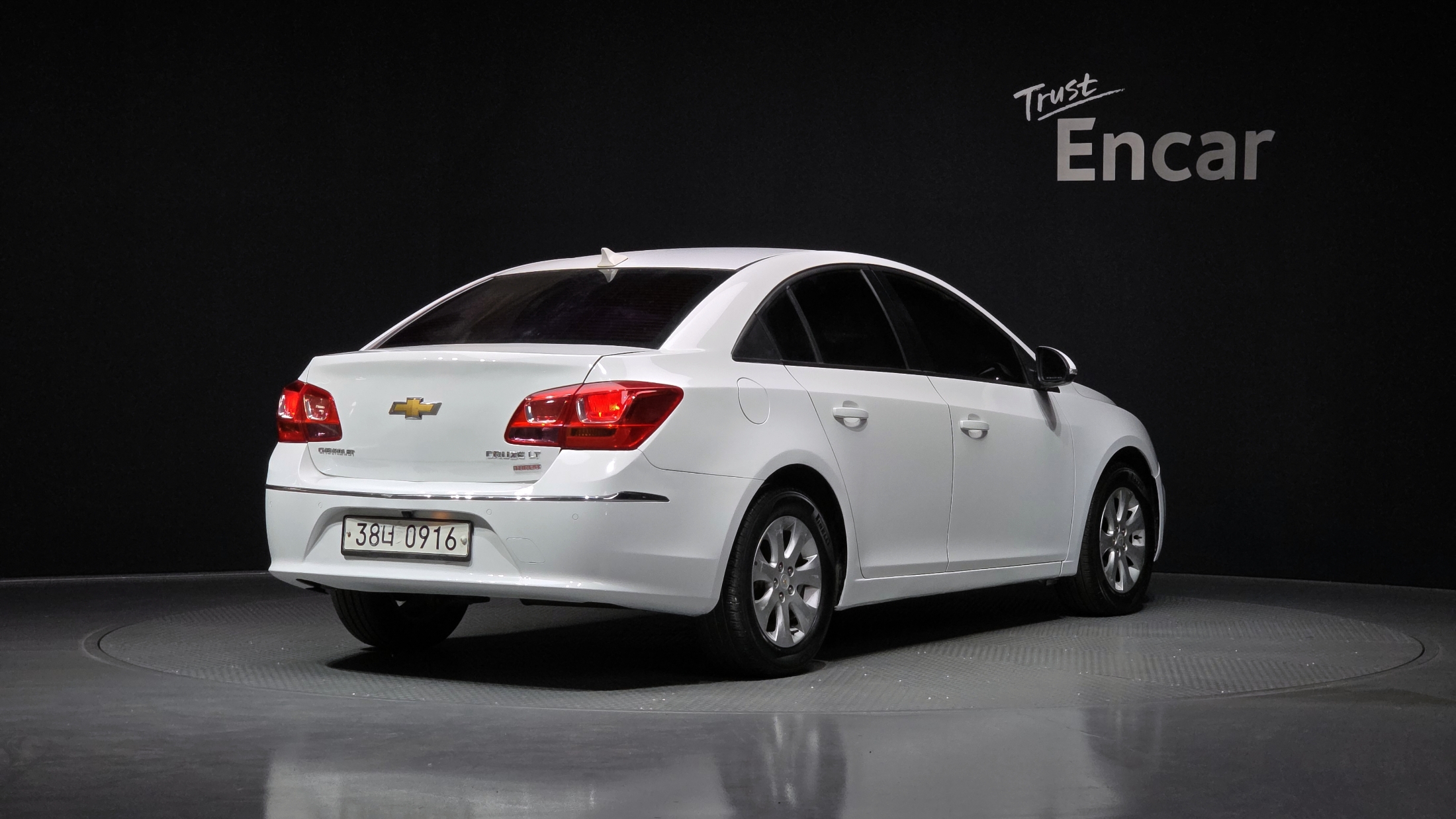 CHEVROLET CRUZE photo 2