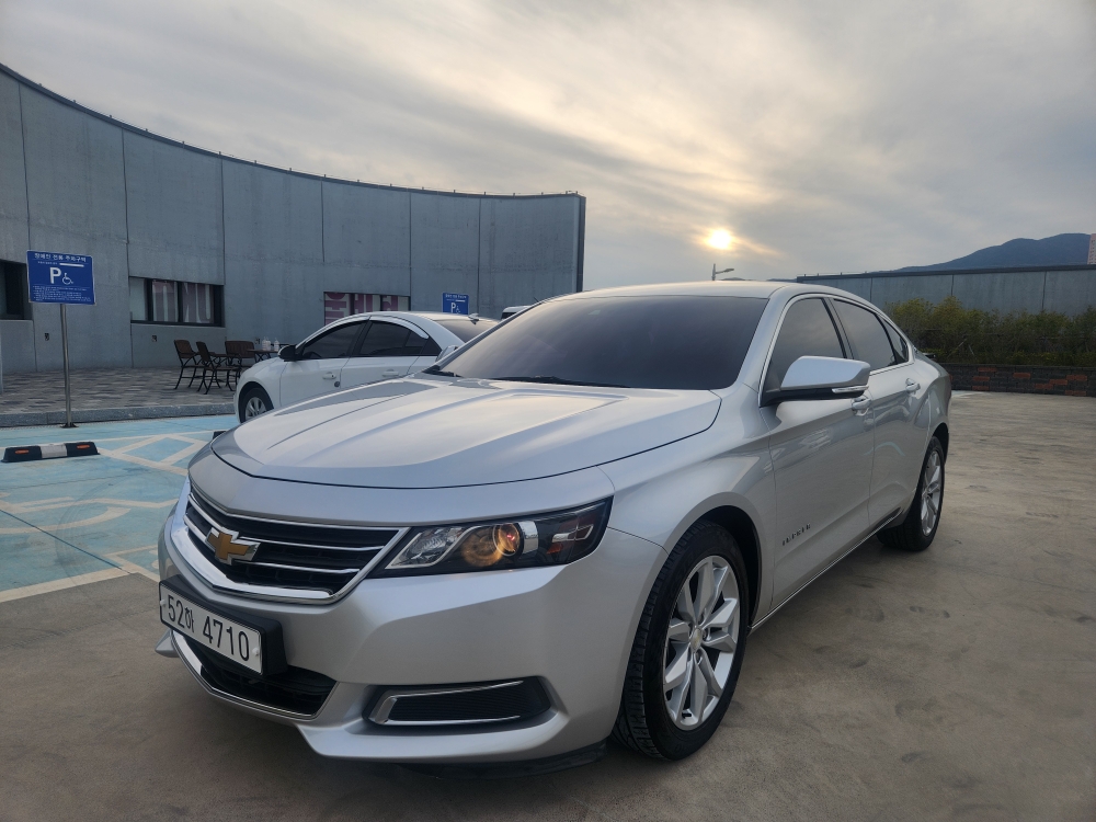 CHEVROLET IMPALA