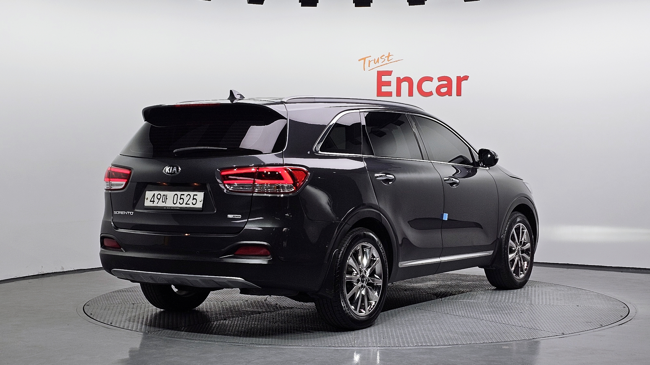 KIA SORENTO photo 2