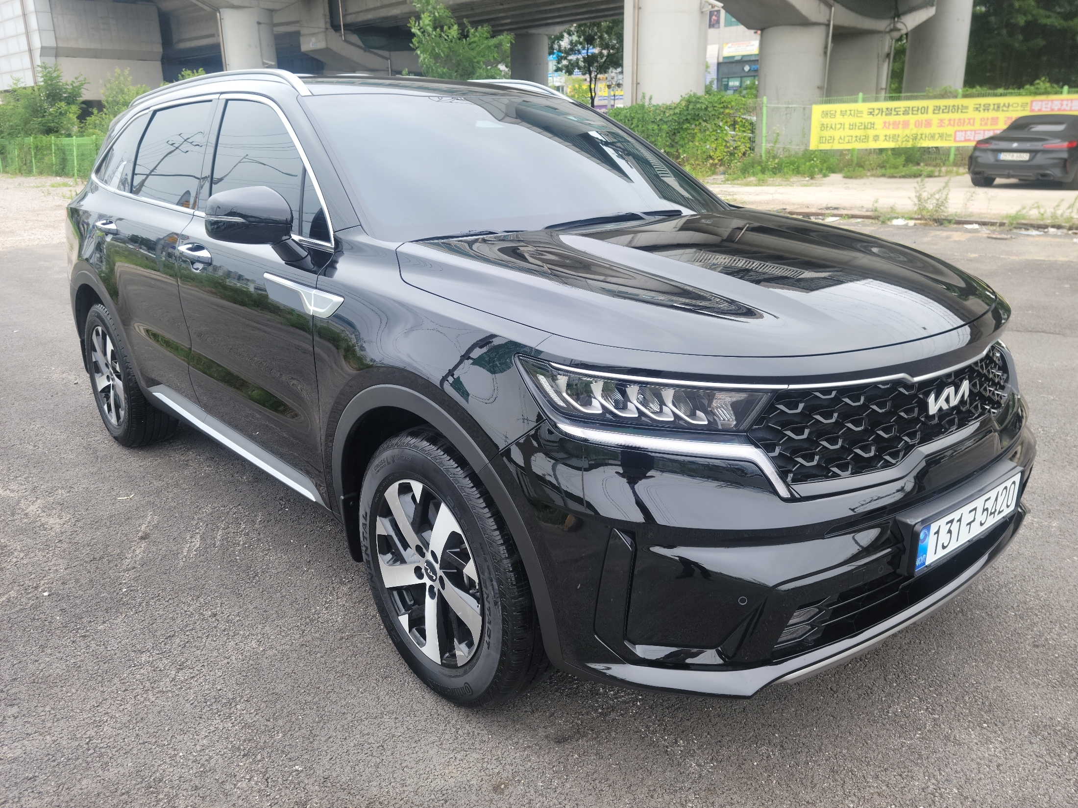 KIA SORENTO photo 2