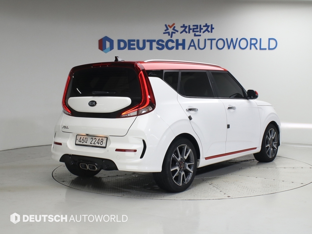 KIA SOUL photo 3