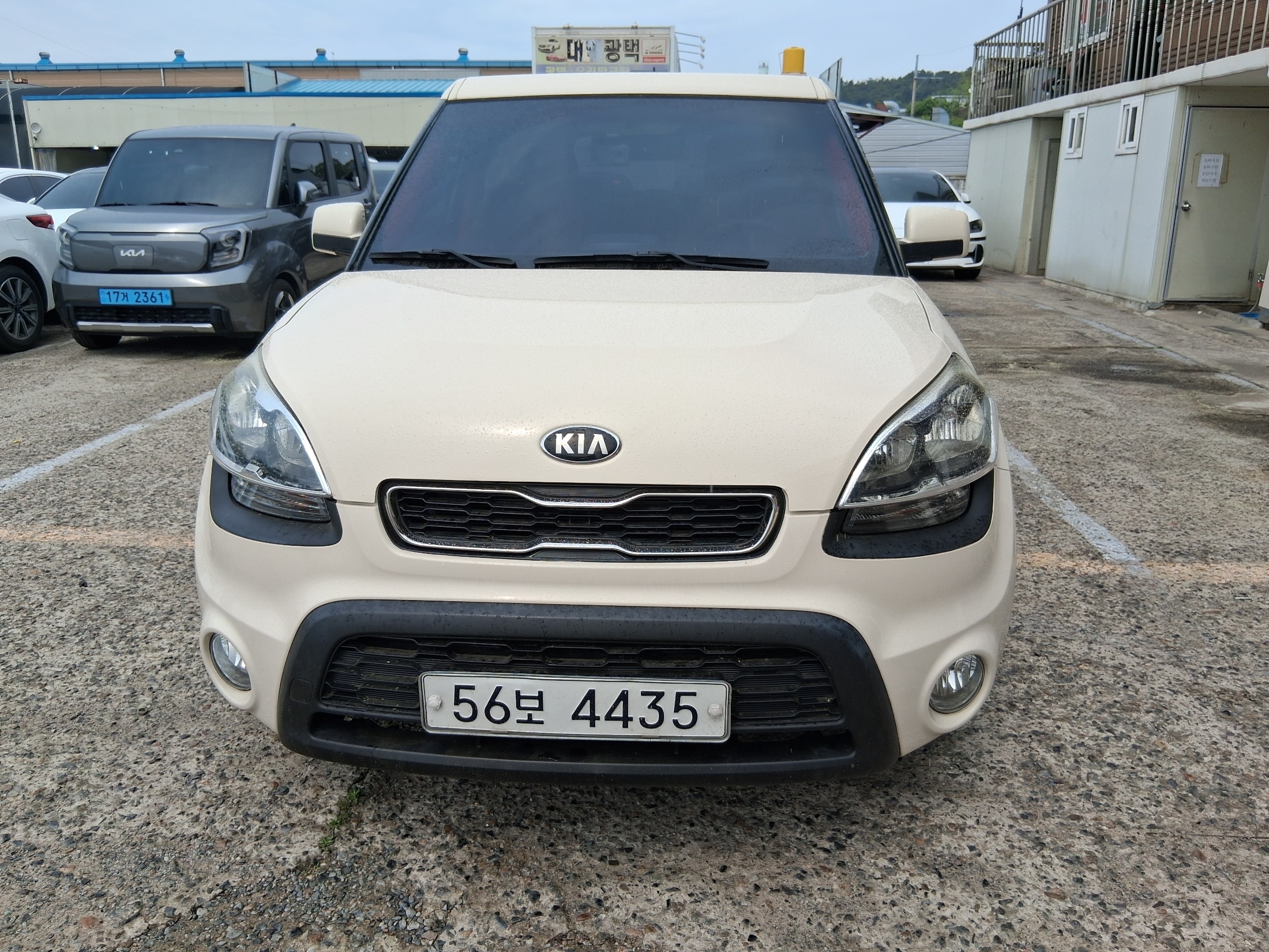 KIA SOUL photo 2