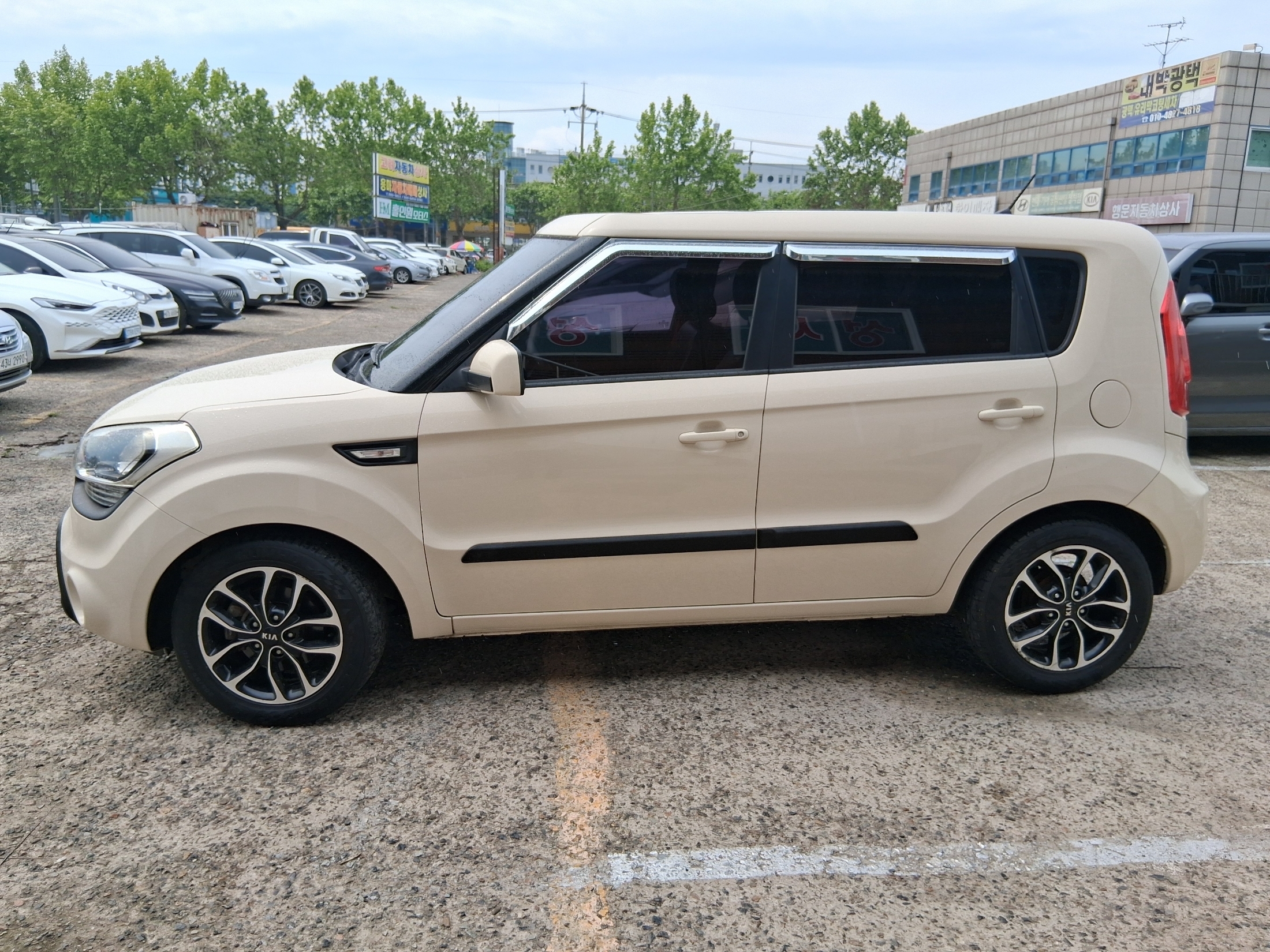 KIA SOUL photo 3