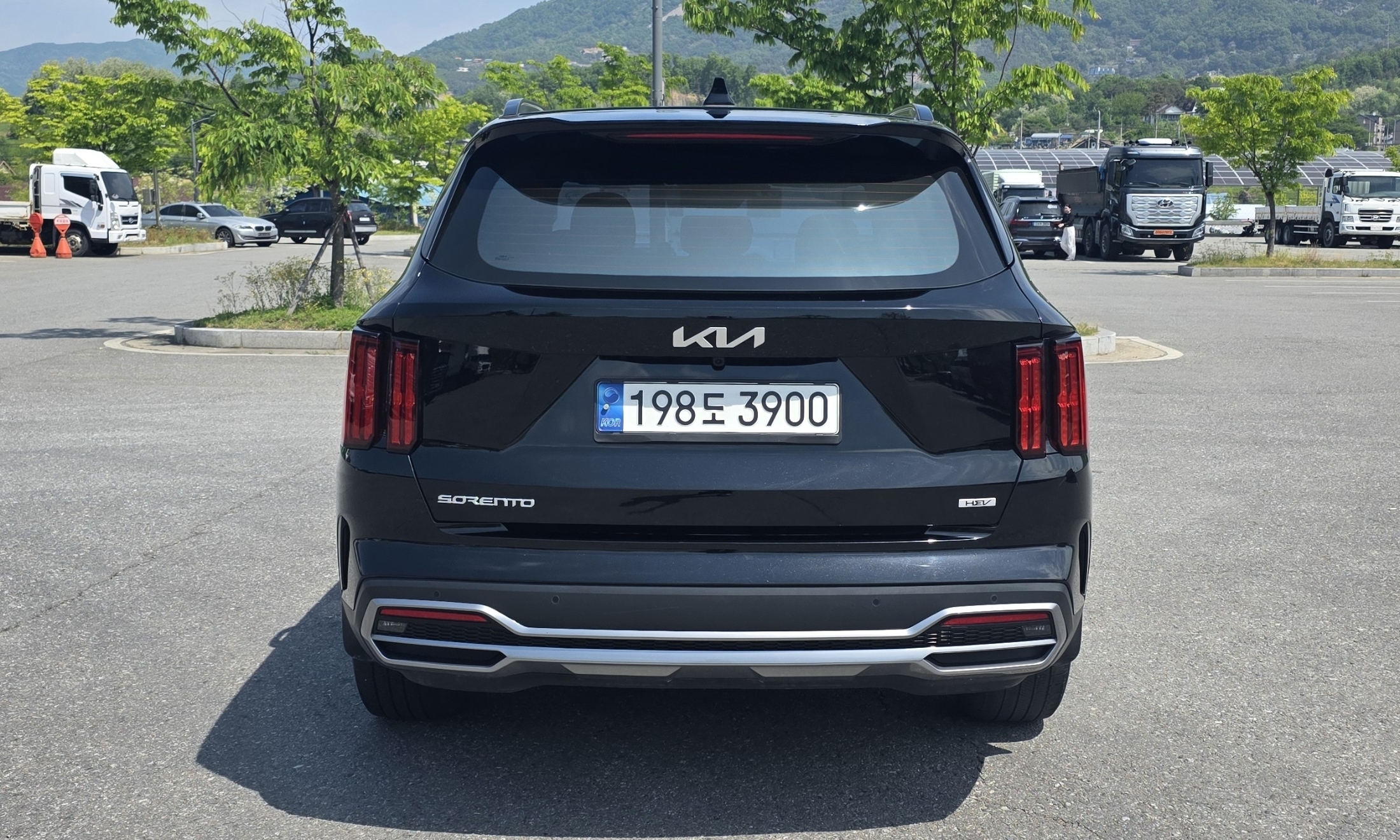 KIA SORENTO photo 2