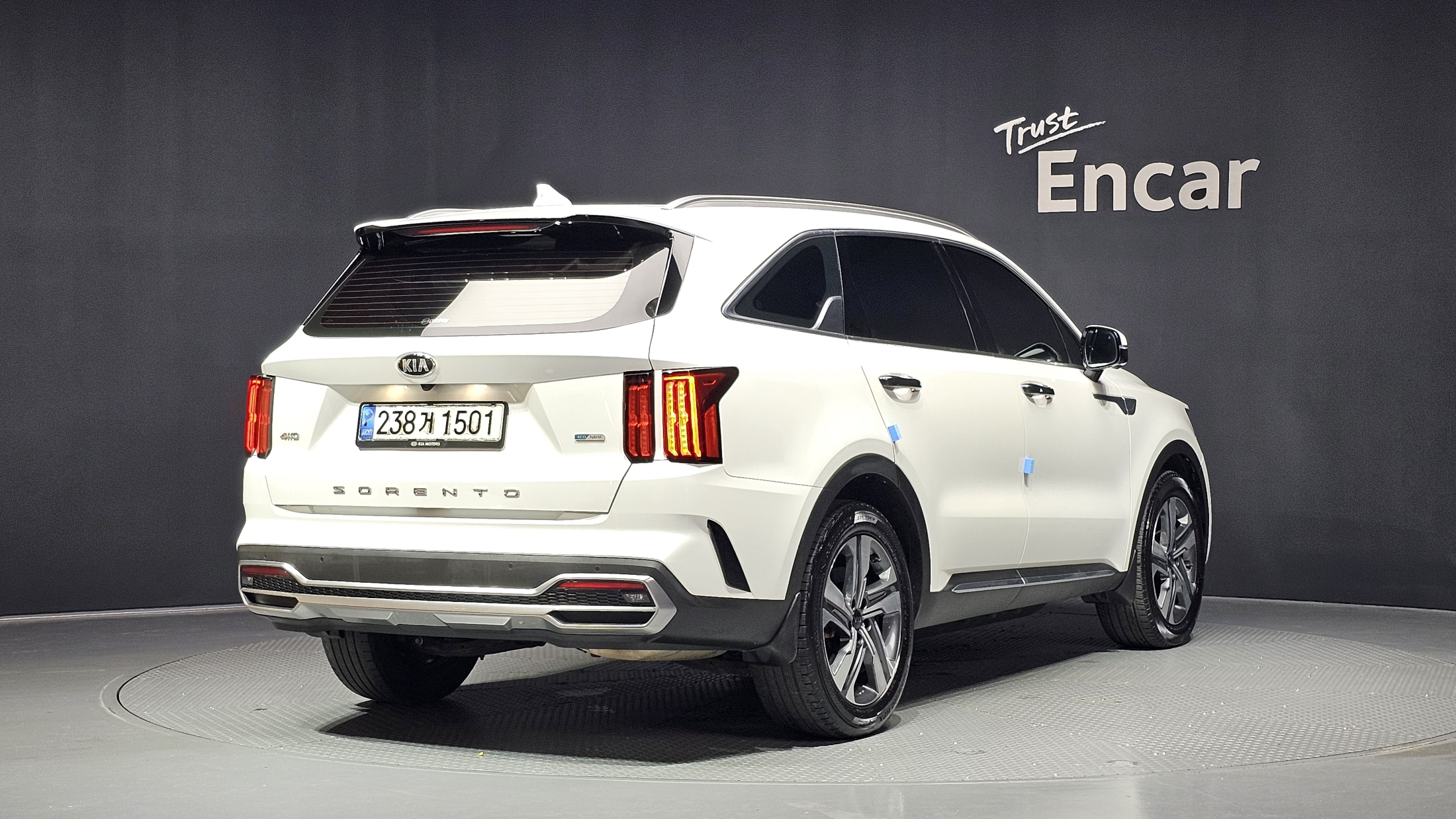KIA SORENTO photo 2