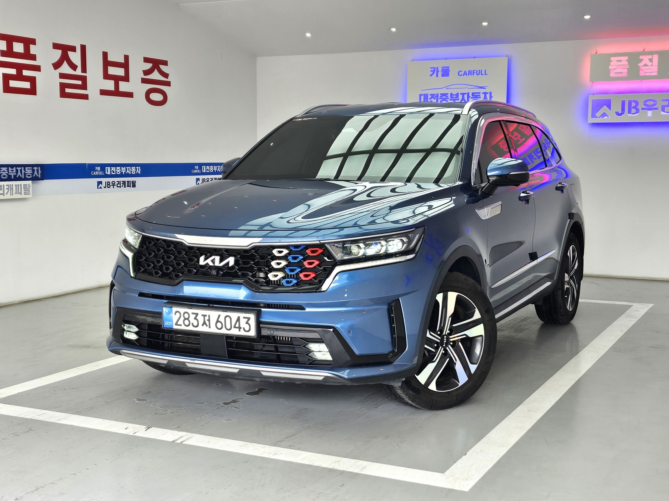 KIA SORENTO photo 2