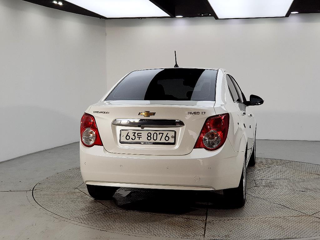 CHEVROLET AVEO photo 3