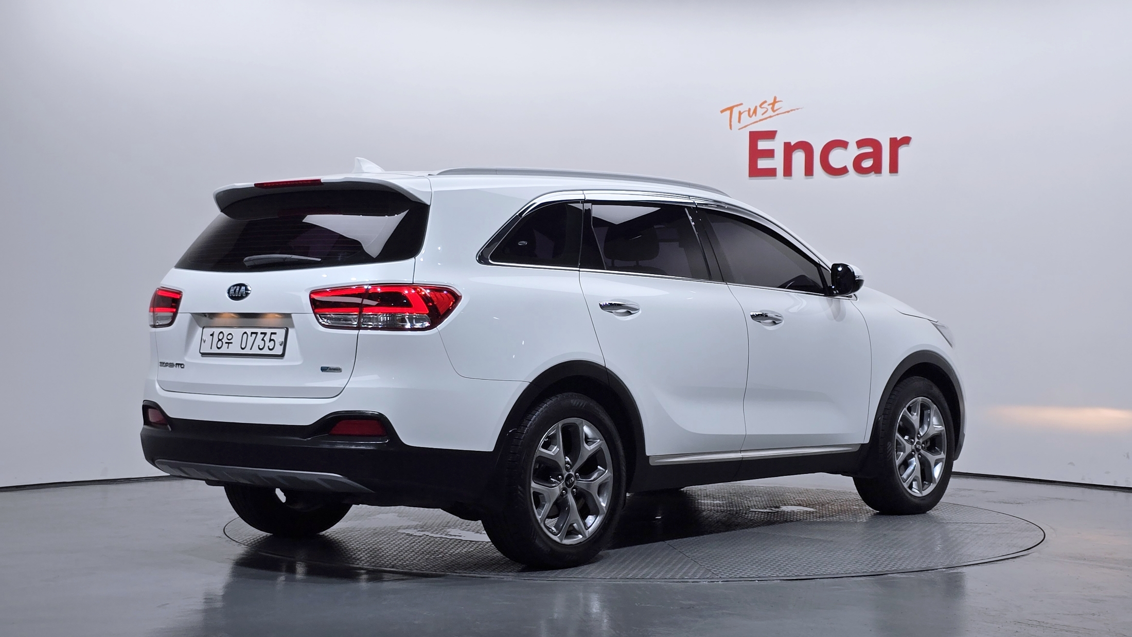 KIA SORENTO photo 2