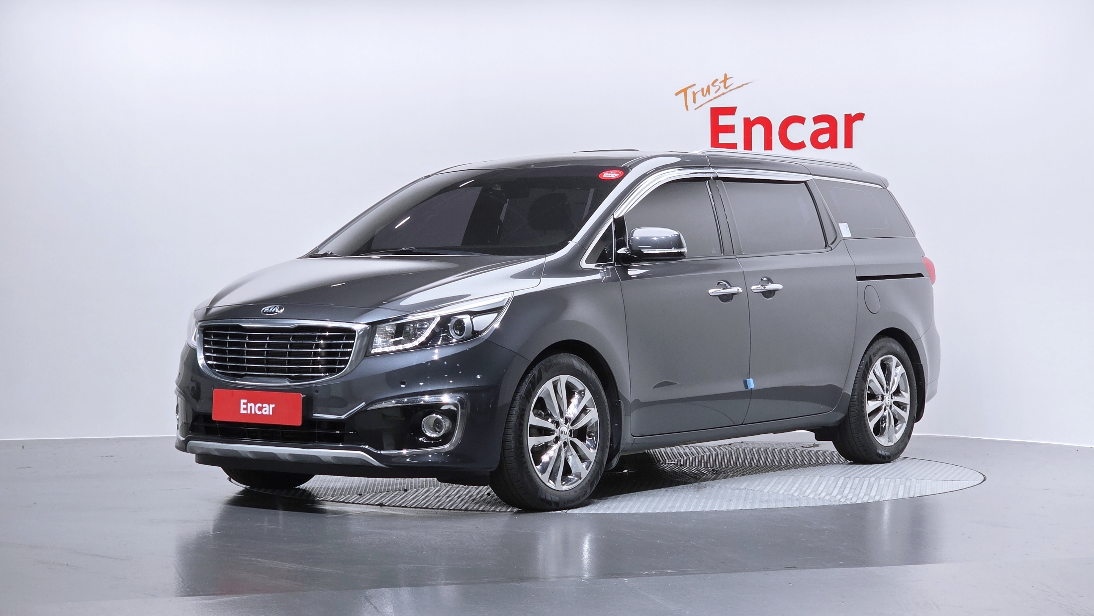 KIA CARNIVAL 2016