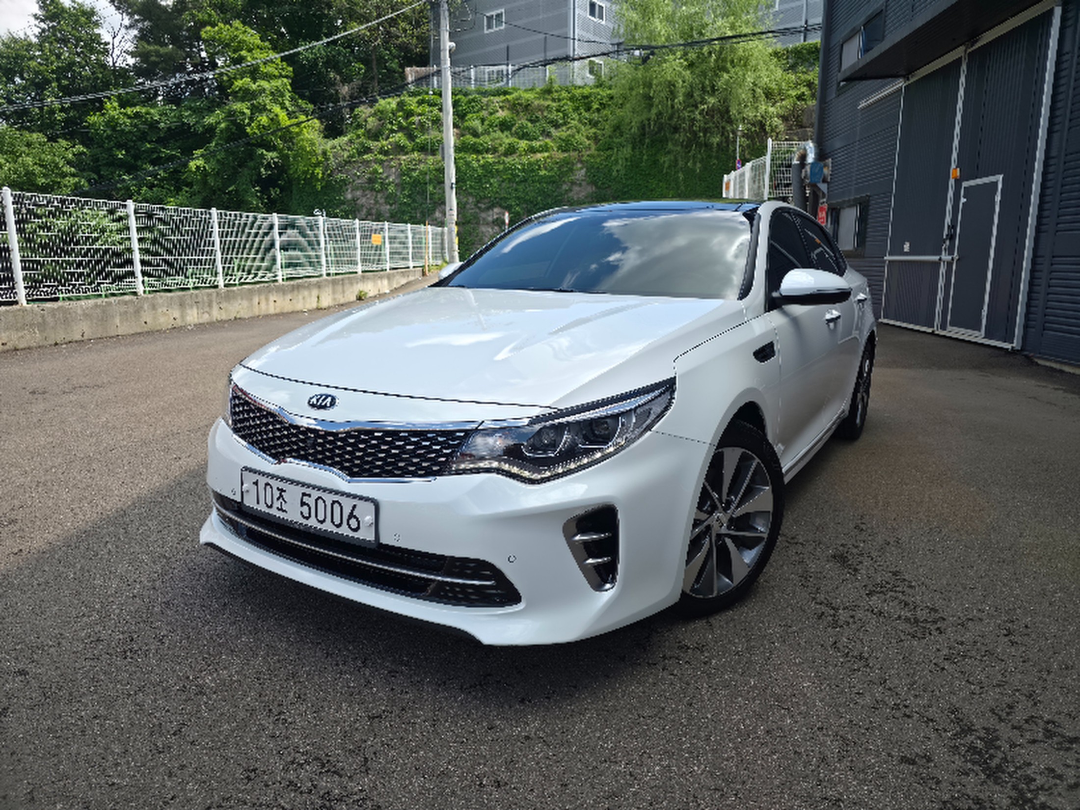KIA K5