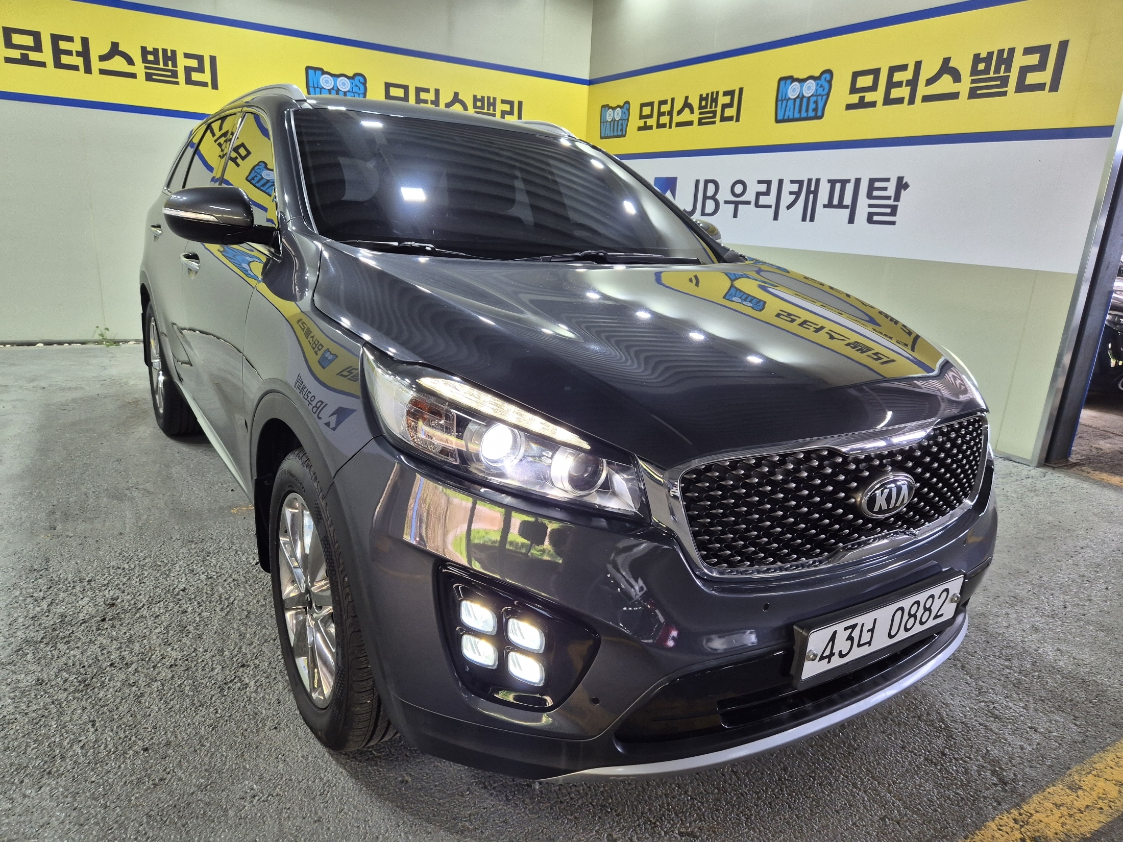 KIA SORENTO photo 2