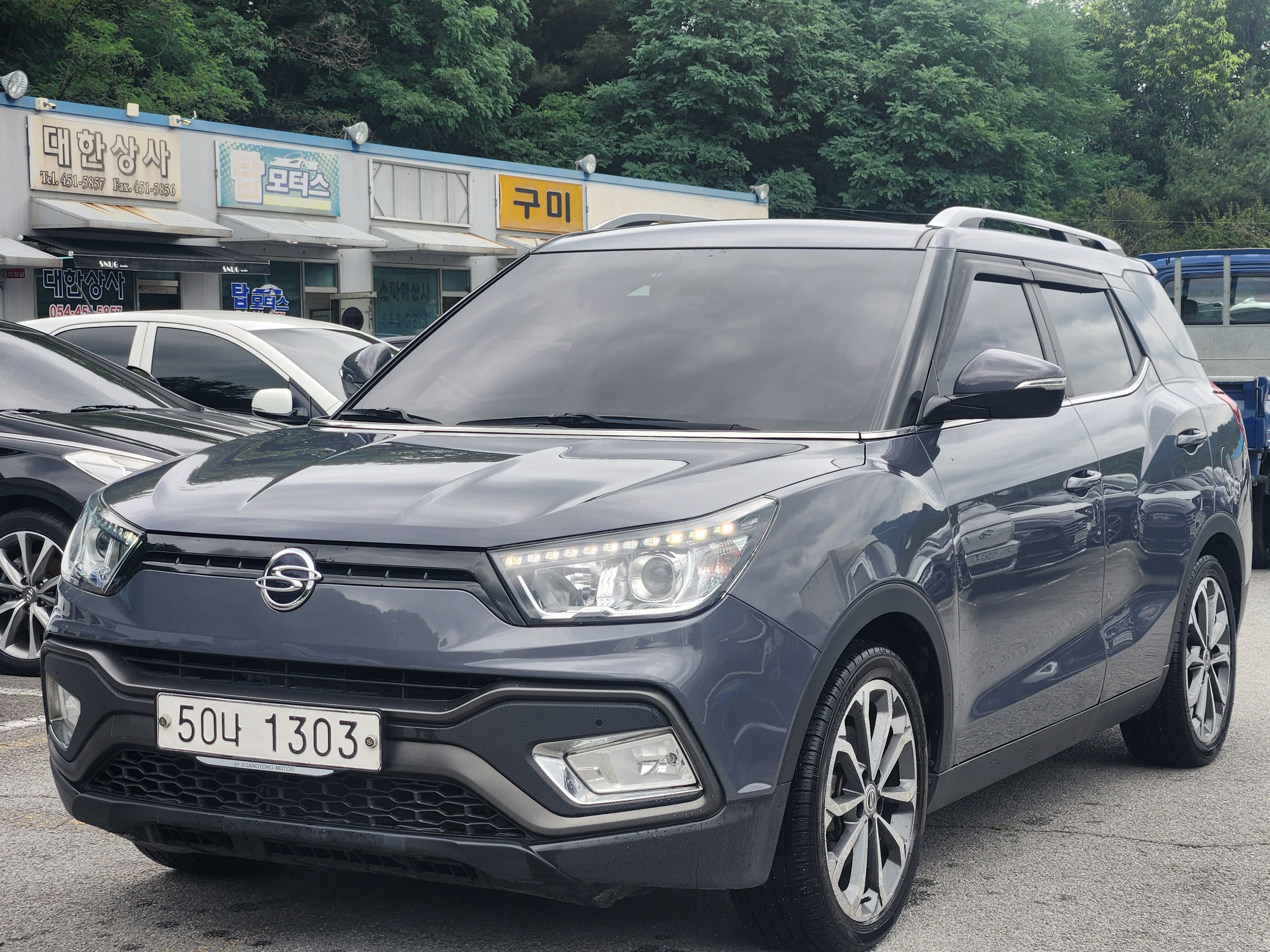 SSANGYONG TIVOLI photo 3