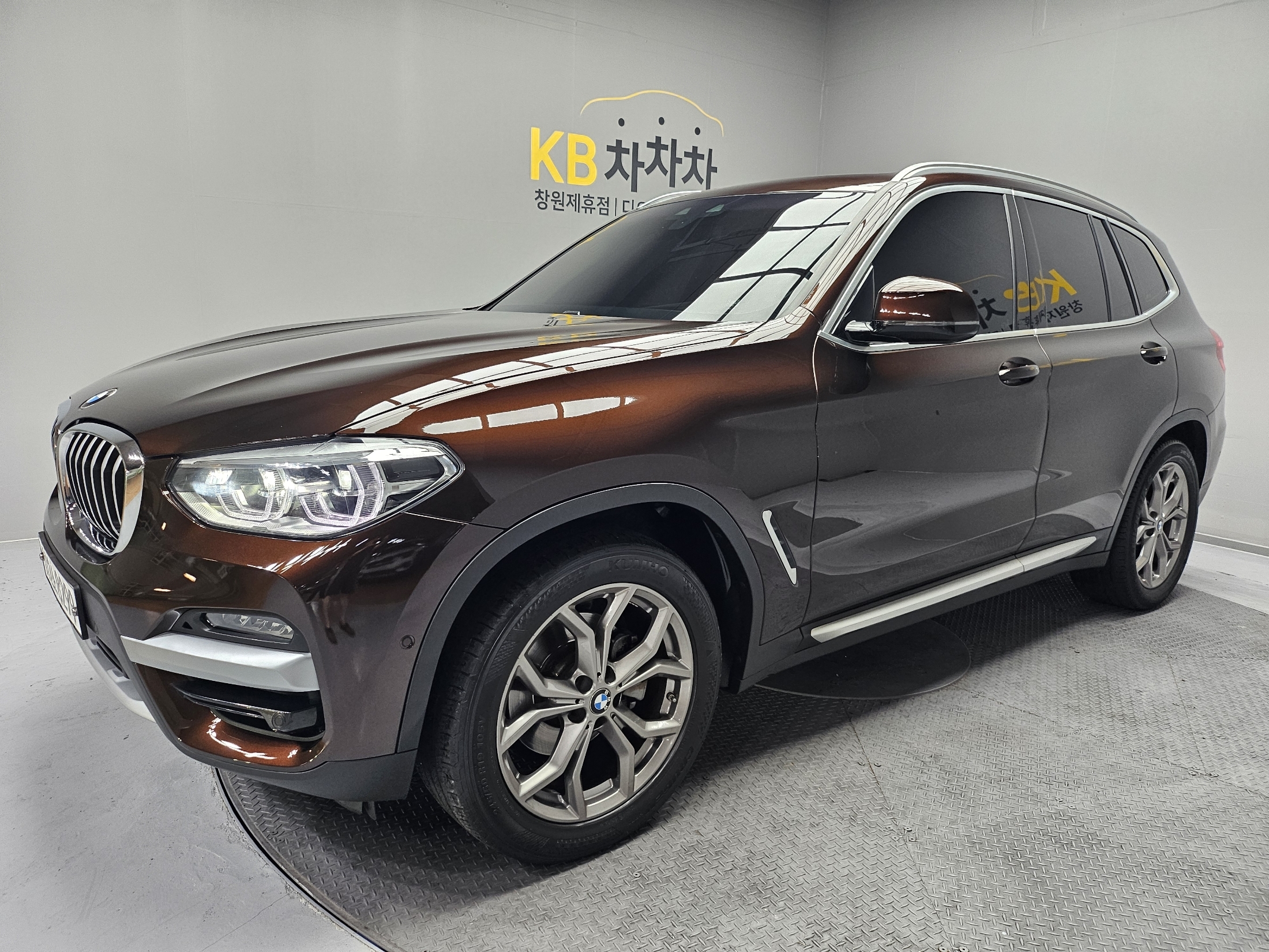 BMW X3 photo 2