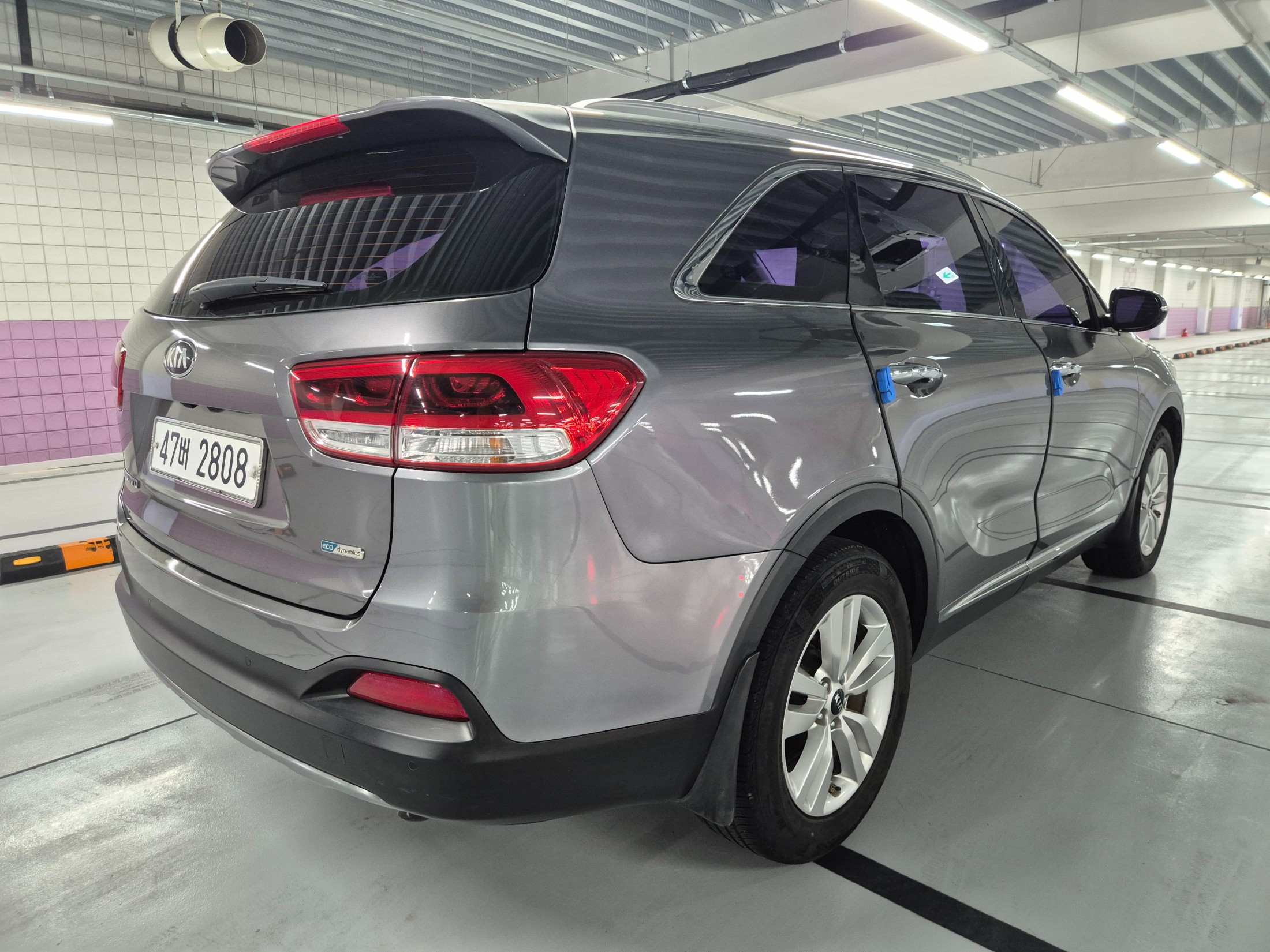 KIA SORENTO photo 2