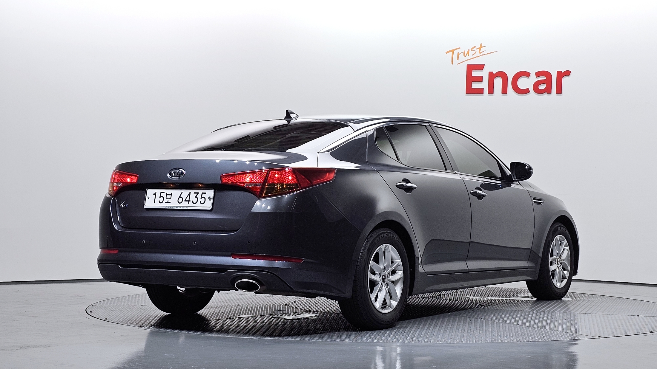 KIA K5 photo 2