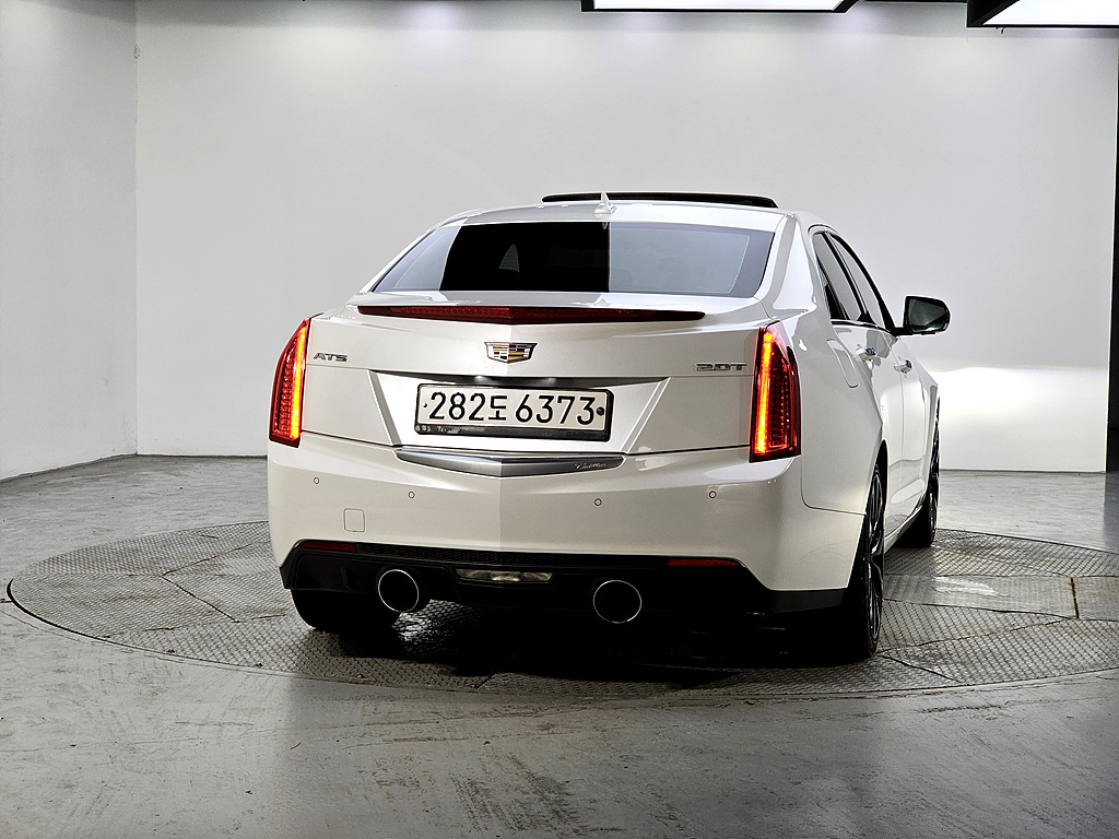 CADILLAC ATS photo 3