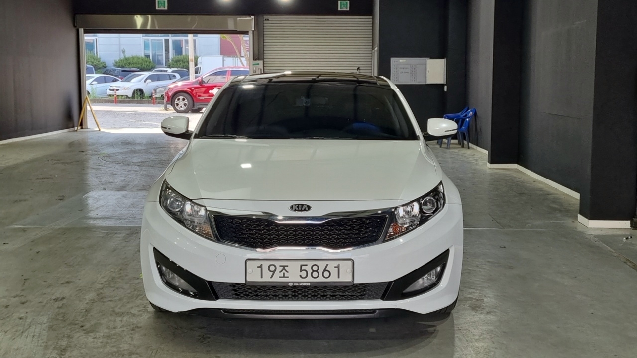KIA K5 photo 3