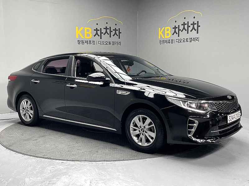 KIA K5 photo 3