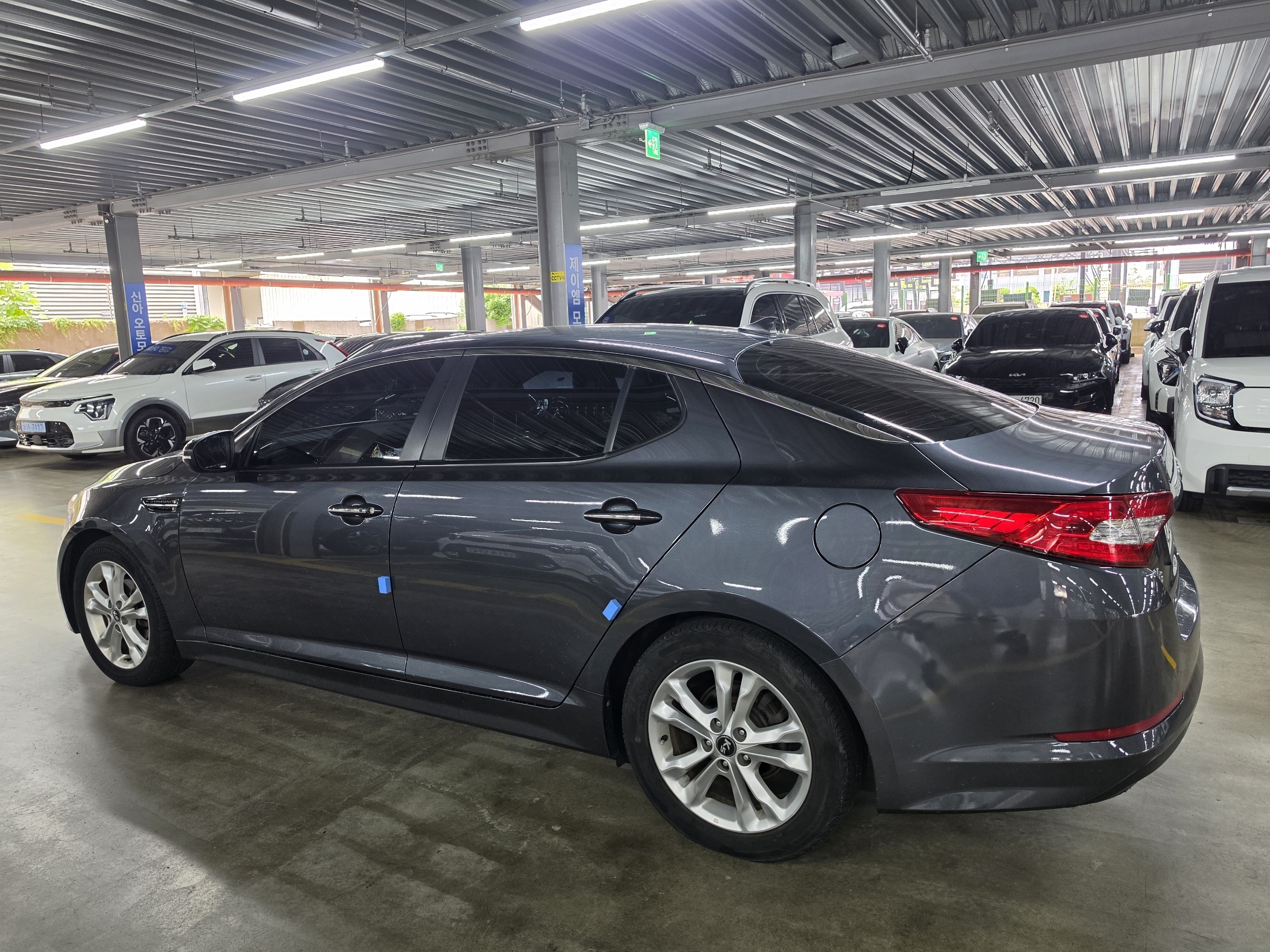 KIA K5 photo 3