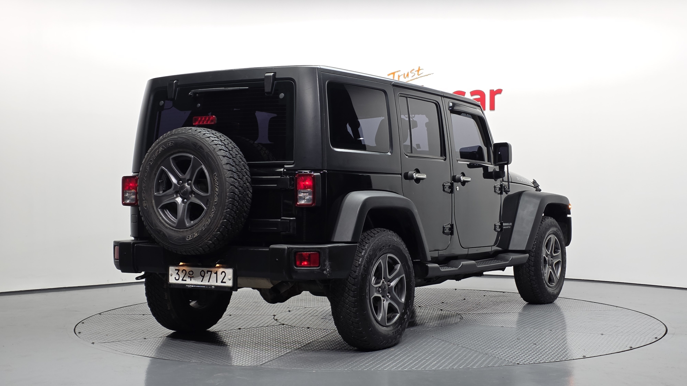 JEEP WRANGLER photo 2