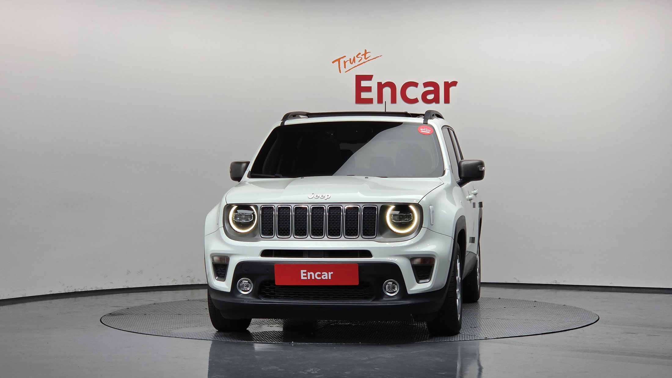 JEEP RENEGADE photo 3