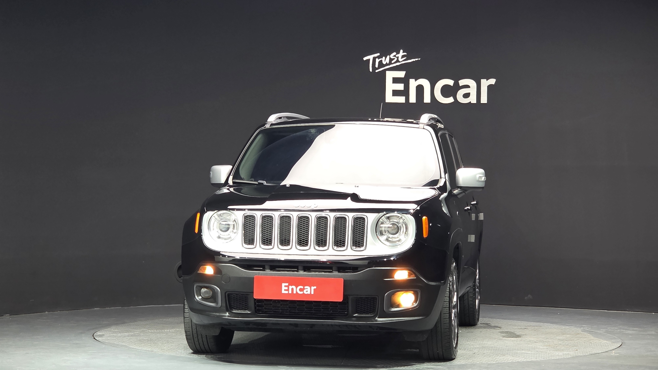 JEEP RENEGADE photo 3