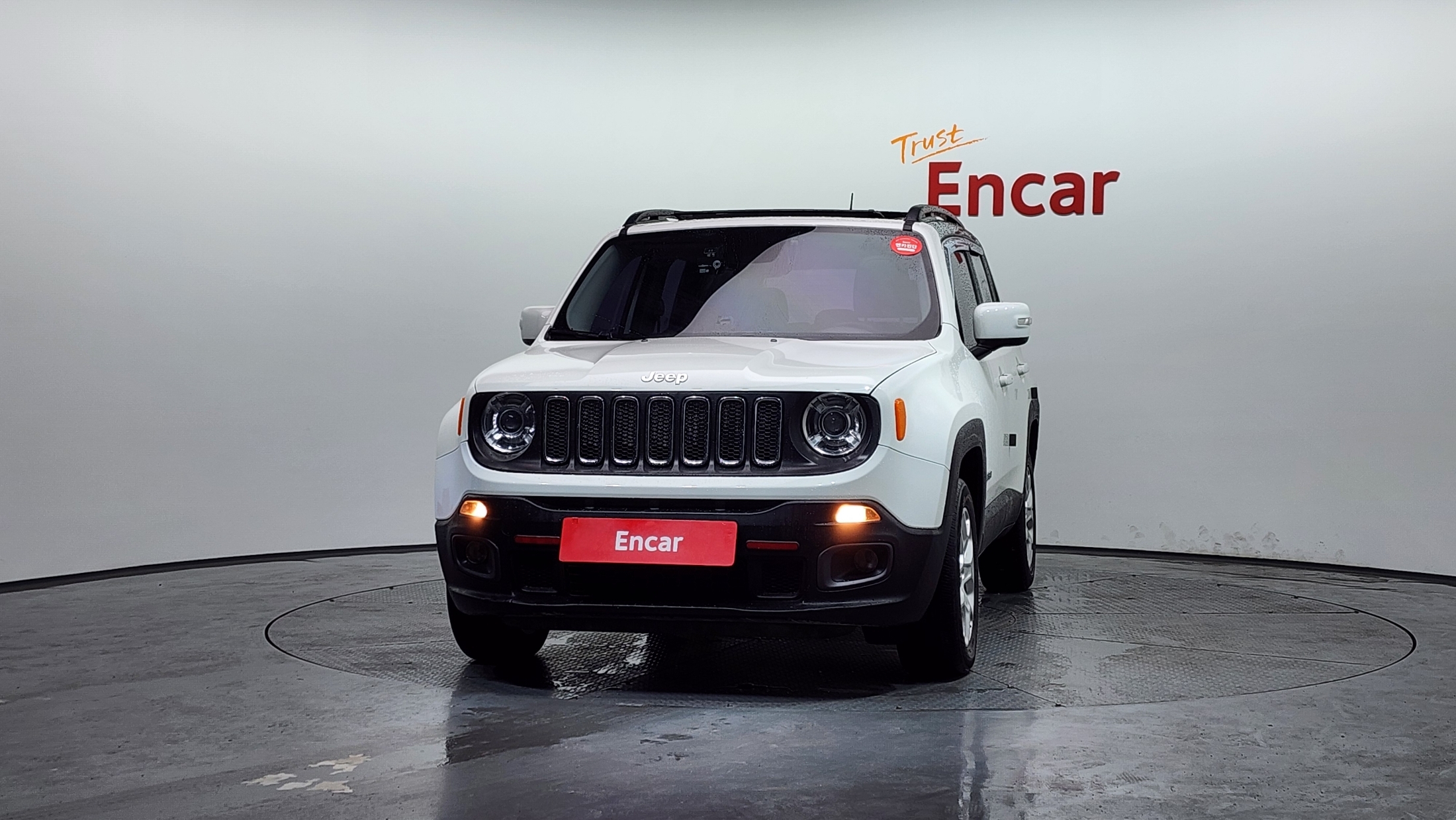 JEEP RENEGADE photo 3
