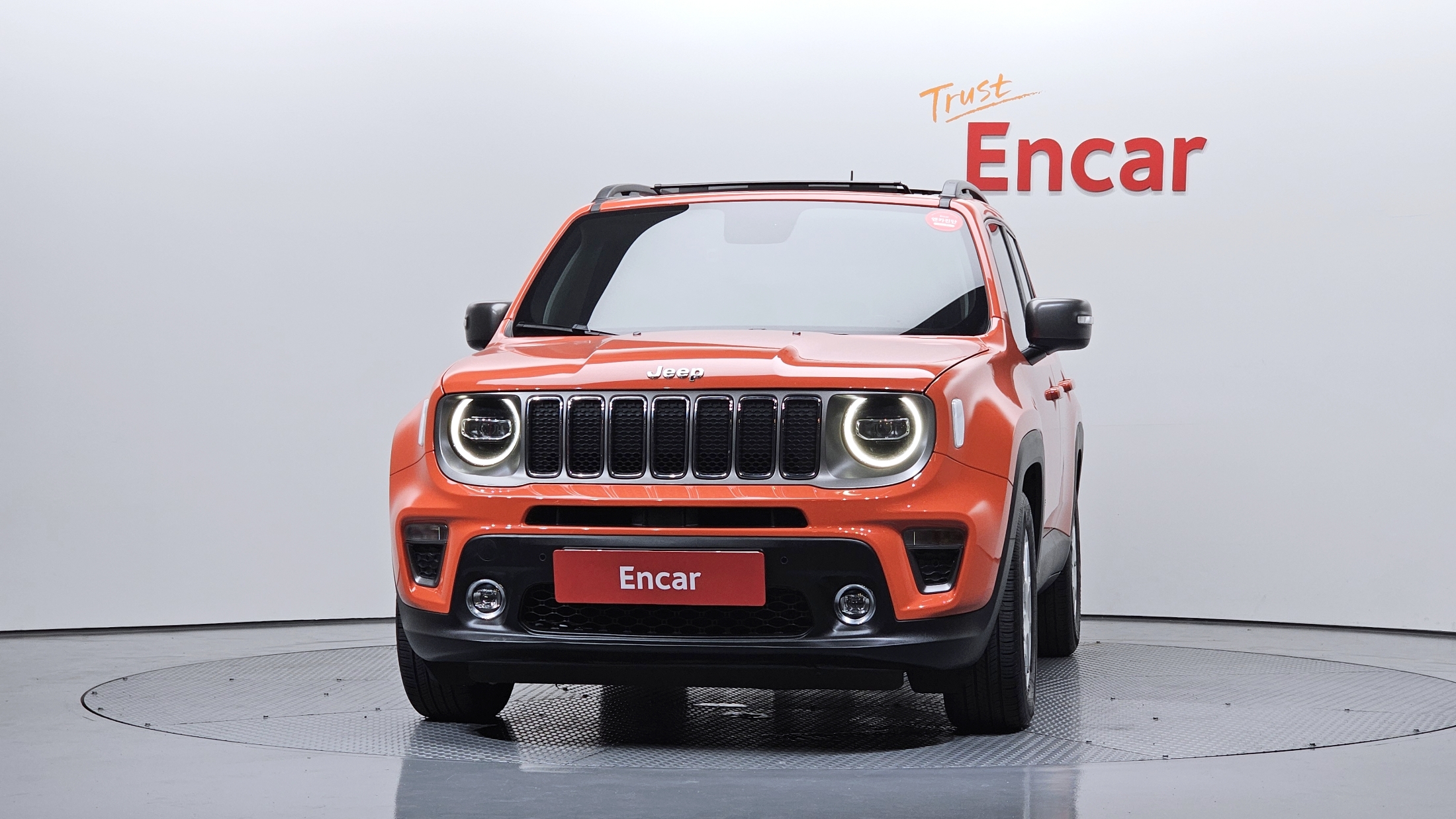JEEP RENEGADE photo 3