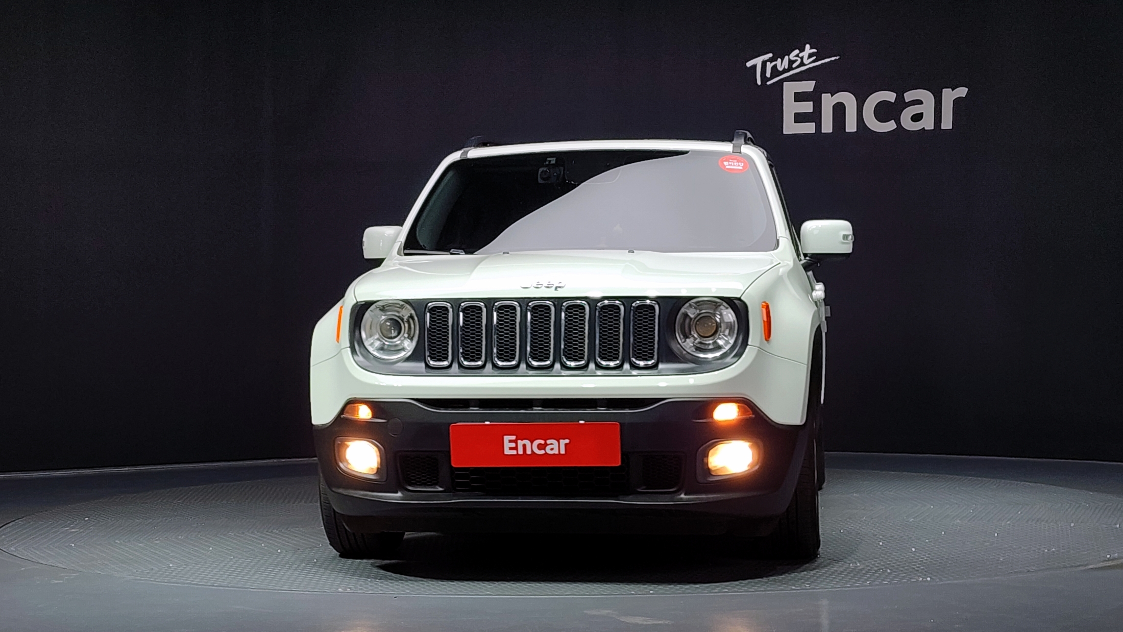 JEEP RENEGADE photo 3
