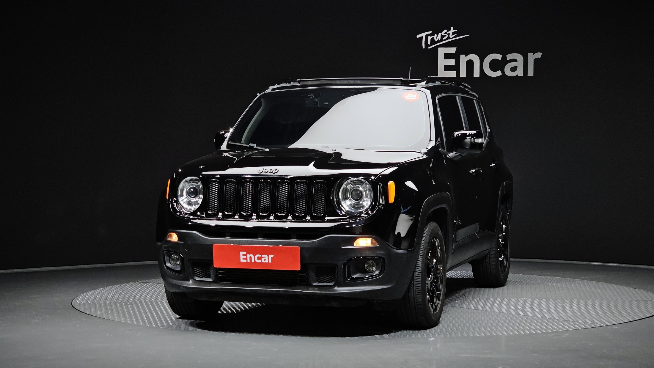 JEEP RENEGADE photo 3