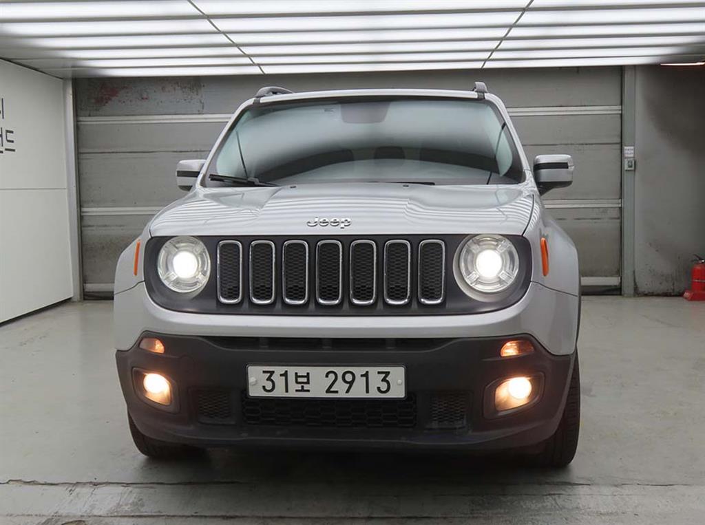 JEEP RENEGADE photo 2