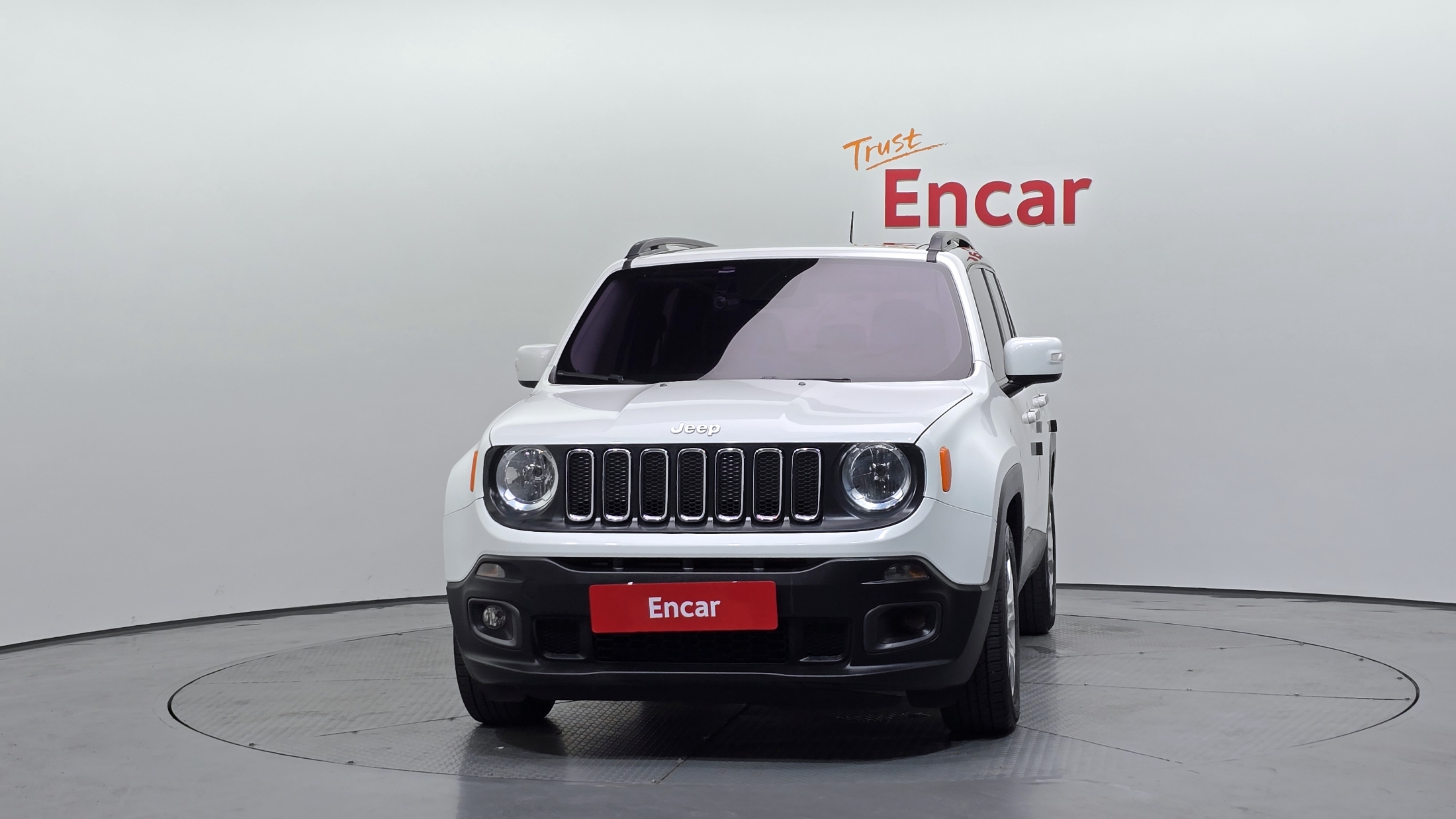 JEEP RENEGADE photo 3